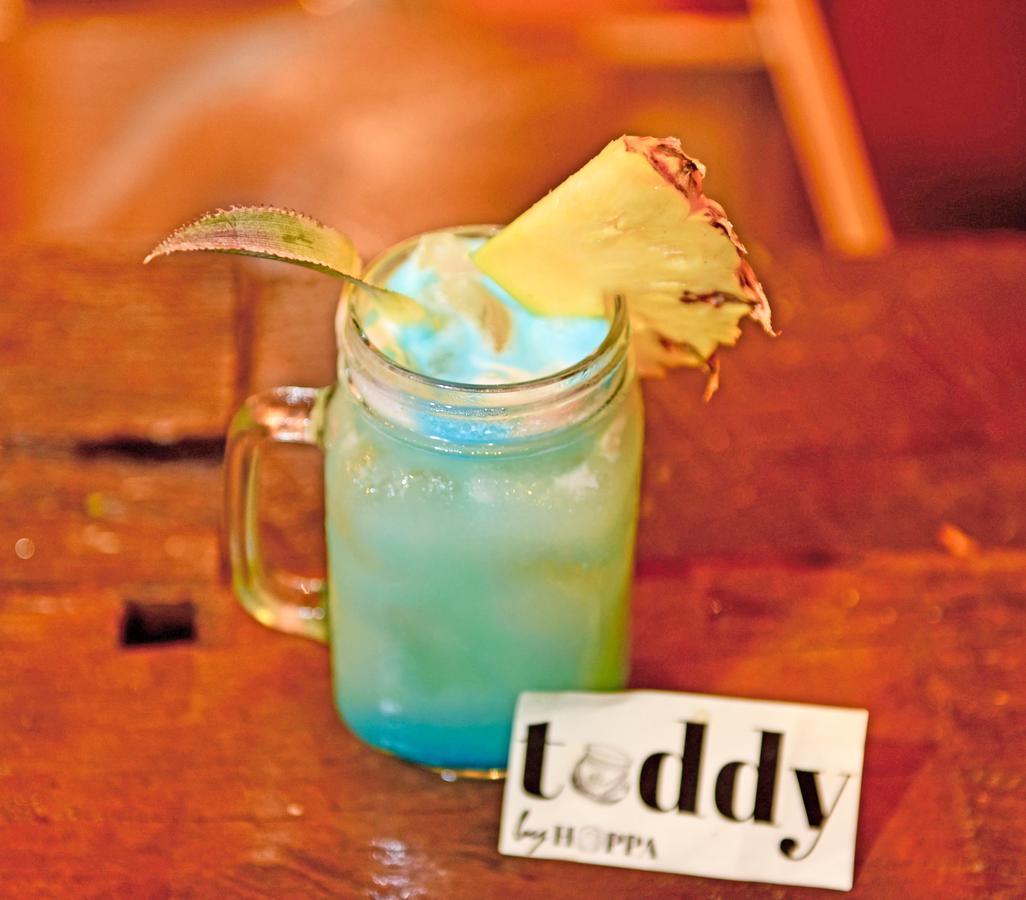 Toddy By Hoppa Hotell Unawatuna Exteriör bild