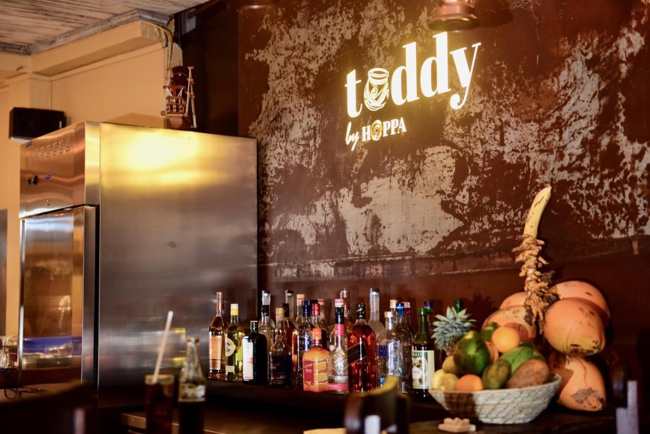 Toddy By Hoppa Hotell Unawatuna Exteriör bild